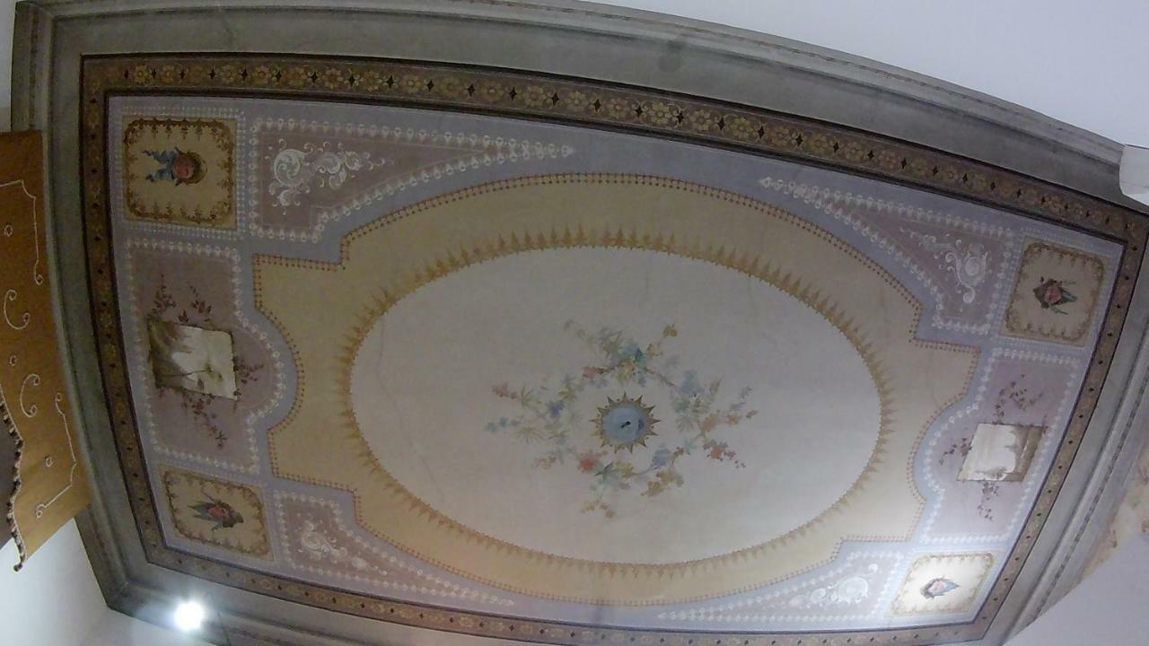 Affittacamere Il Dono Florens Exteriör bild